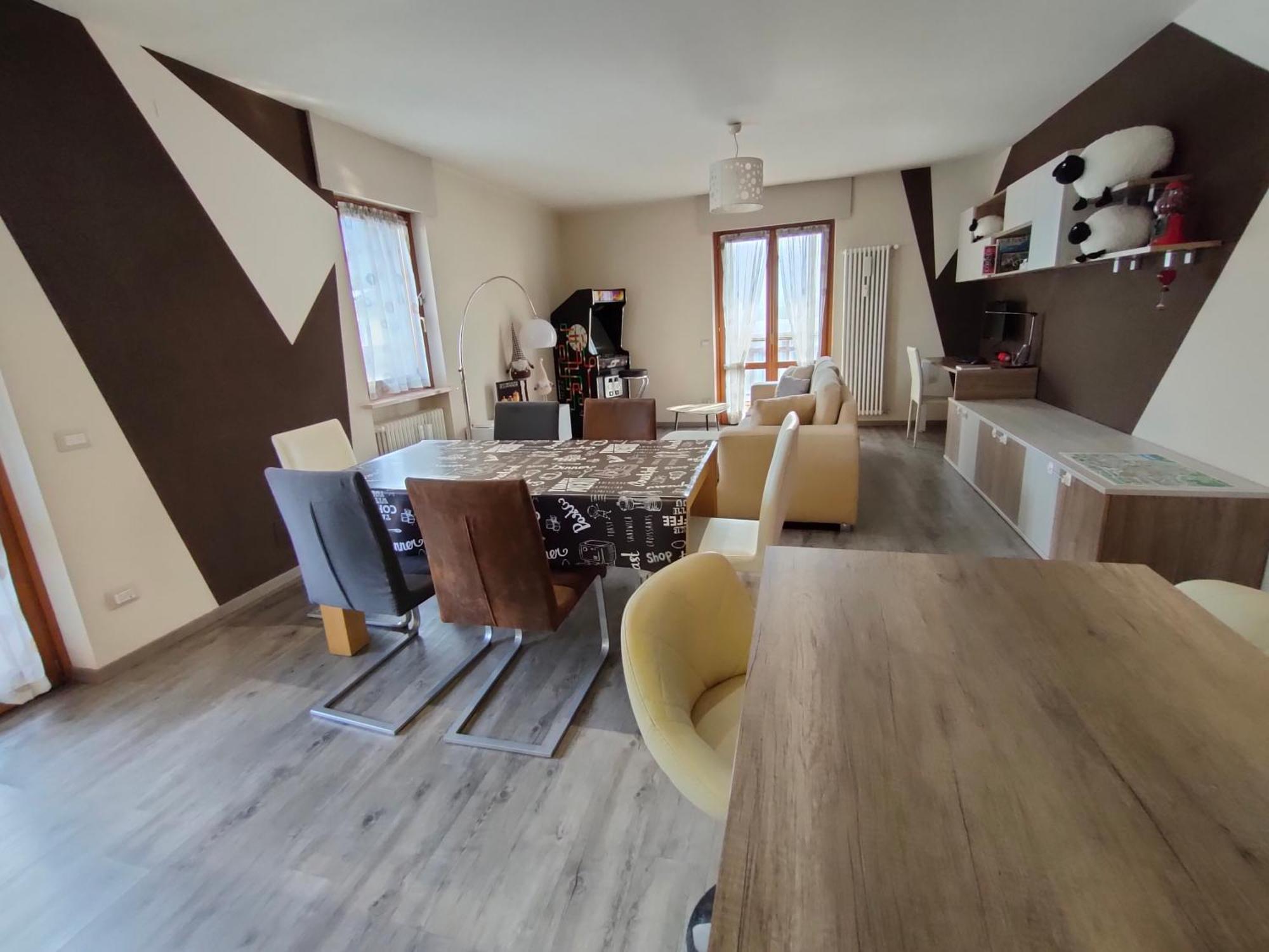 Apartment Chentre En - A 2 Passi Dal Centro - Parcheggio Gratuito - Cir-vda-aosta-0073